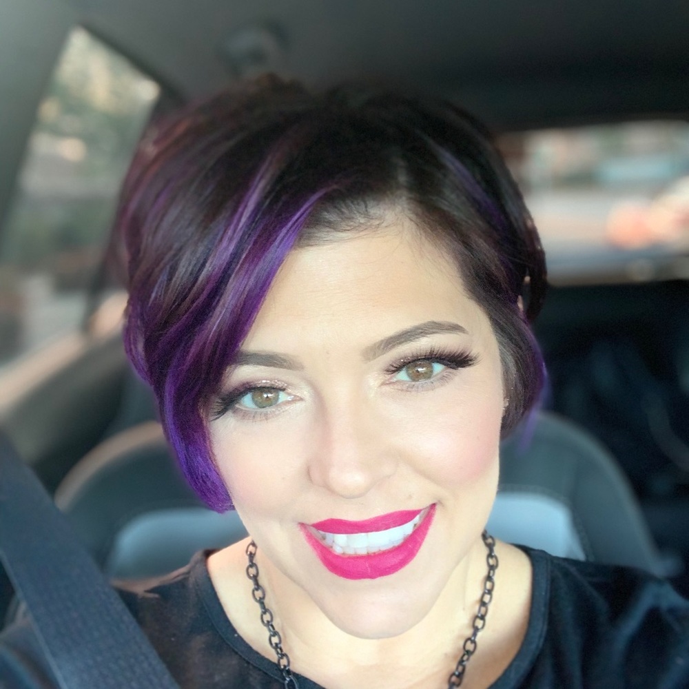 Meet your Posher, Christina